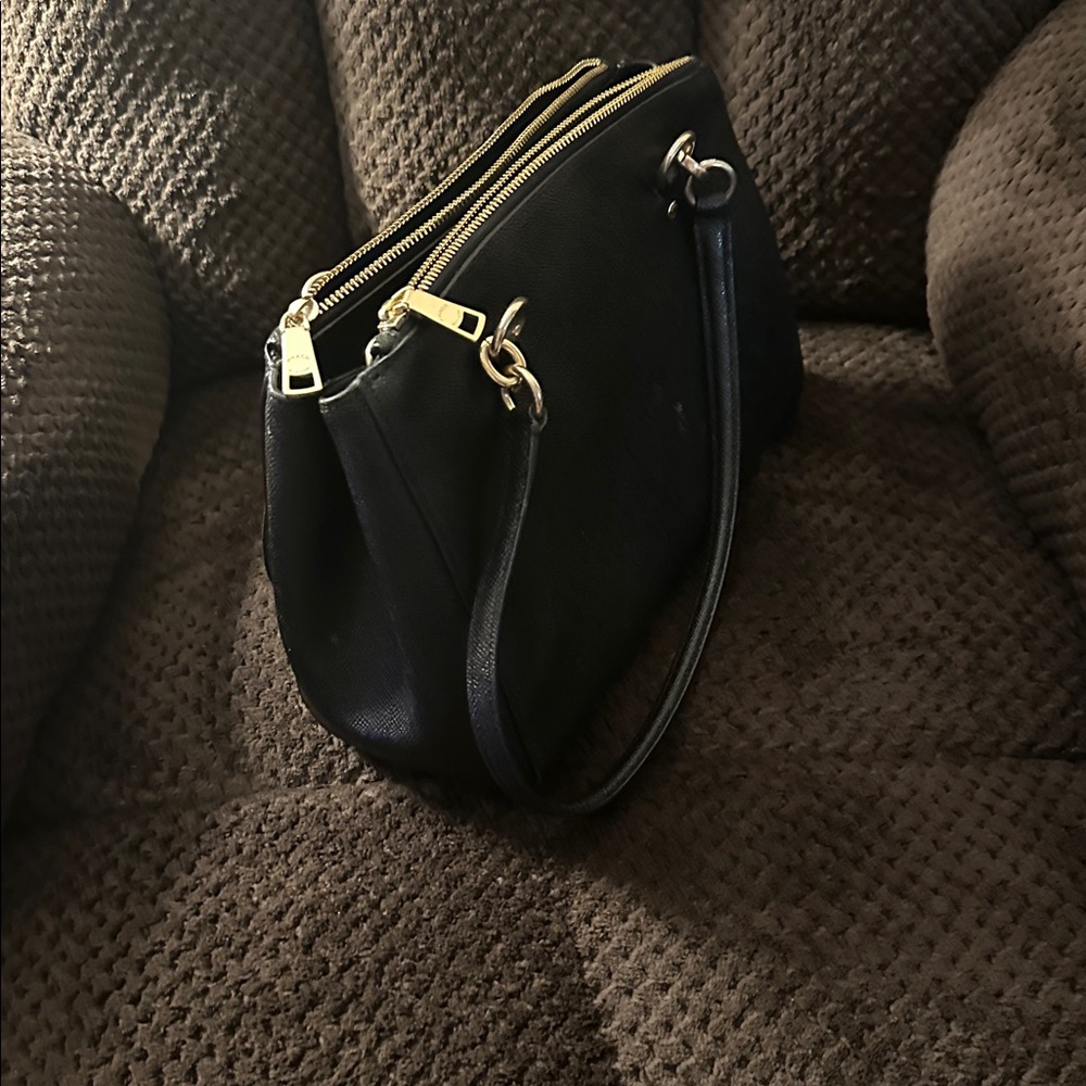 COACH PURSE - Picture 4 of 7